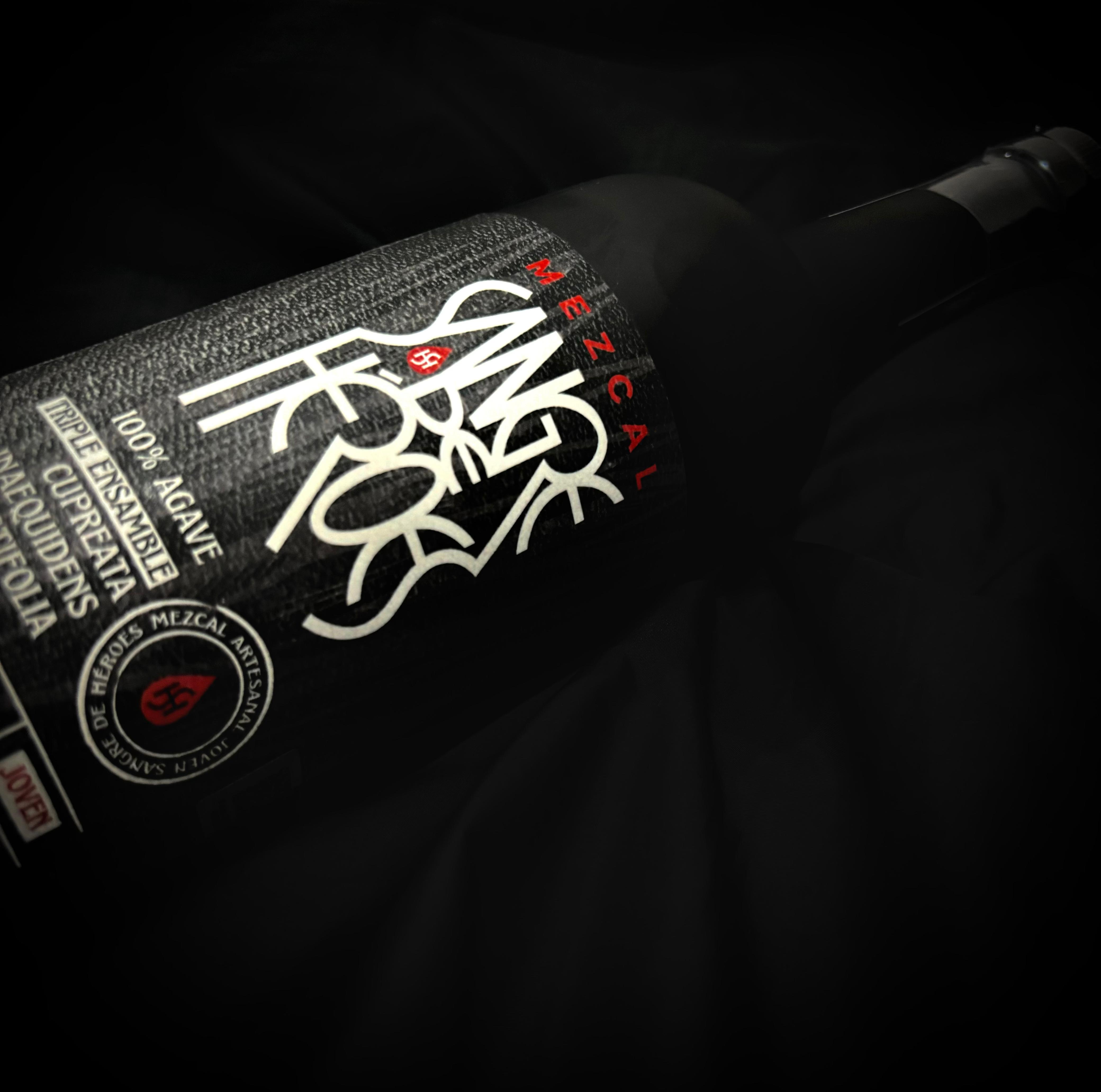 Mezcal Sangre de Heroes